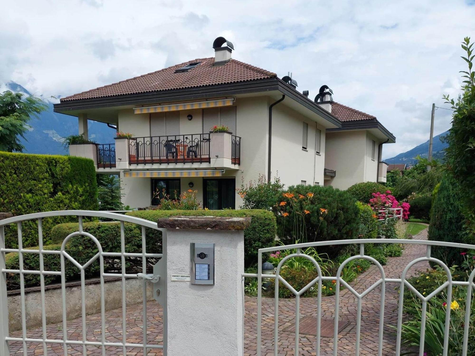 Ferienwohnung Sweet Dreams Meran Exterior foto